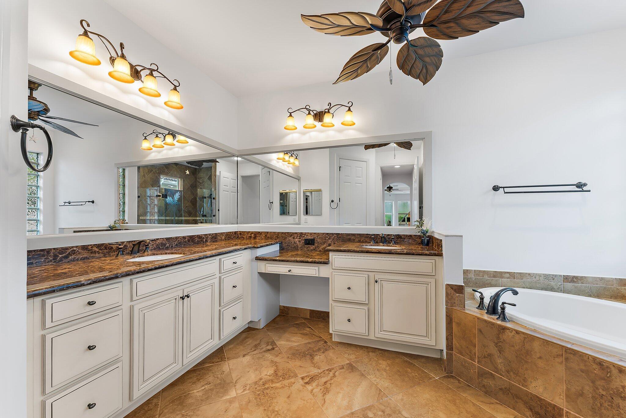 JUPITER COUNTRY CLUB POD - Residential