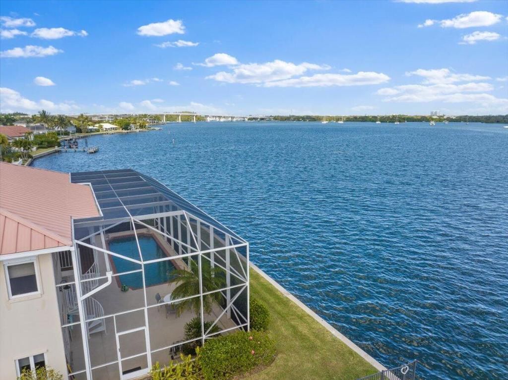 Photo of 2 Seahorse Lane, Vero Beach, FL 32960 (MLS # R11152530)