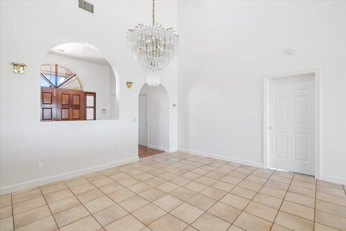 VERO ISLES PLAT NO 3 - Residential