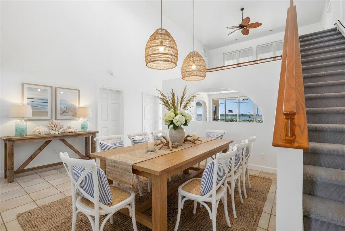 VERO ISLES PLAT NO 3 - Residential