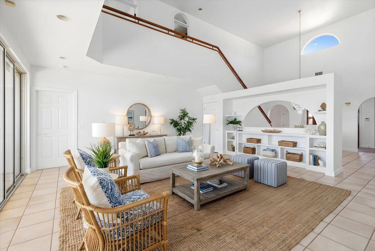 VERO ISLES PLAT NO 3 - Residential