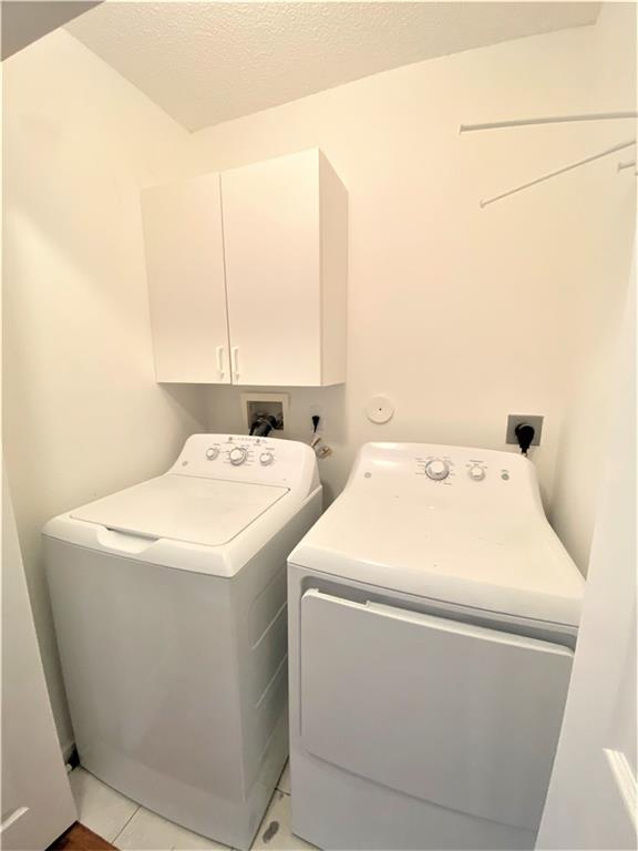 C & P Properties 160-34 B - Residential Lease