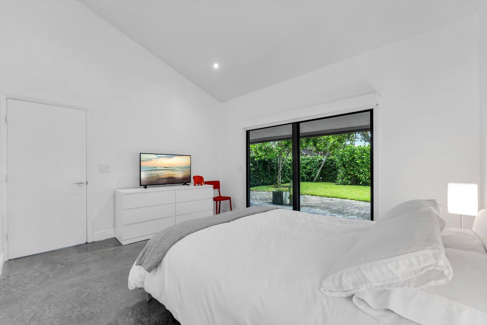 GOLF AND TENNIS VILLAGE P - Residential Lease