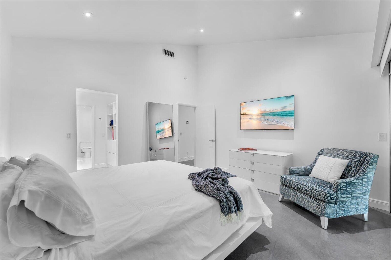 GOLF AND TENNIS VILLAGE P - Residential Lease
