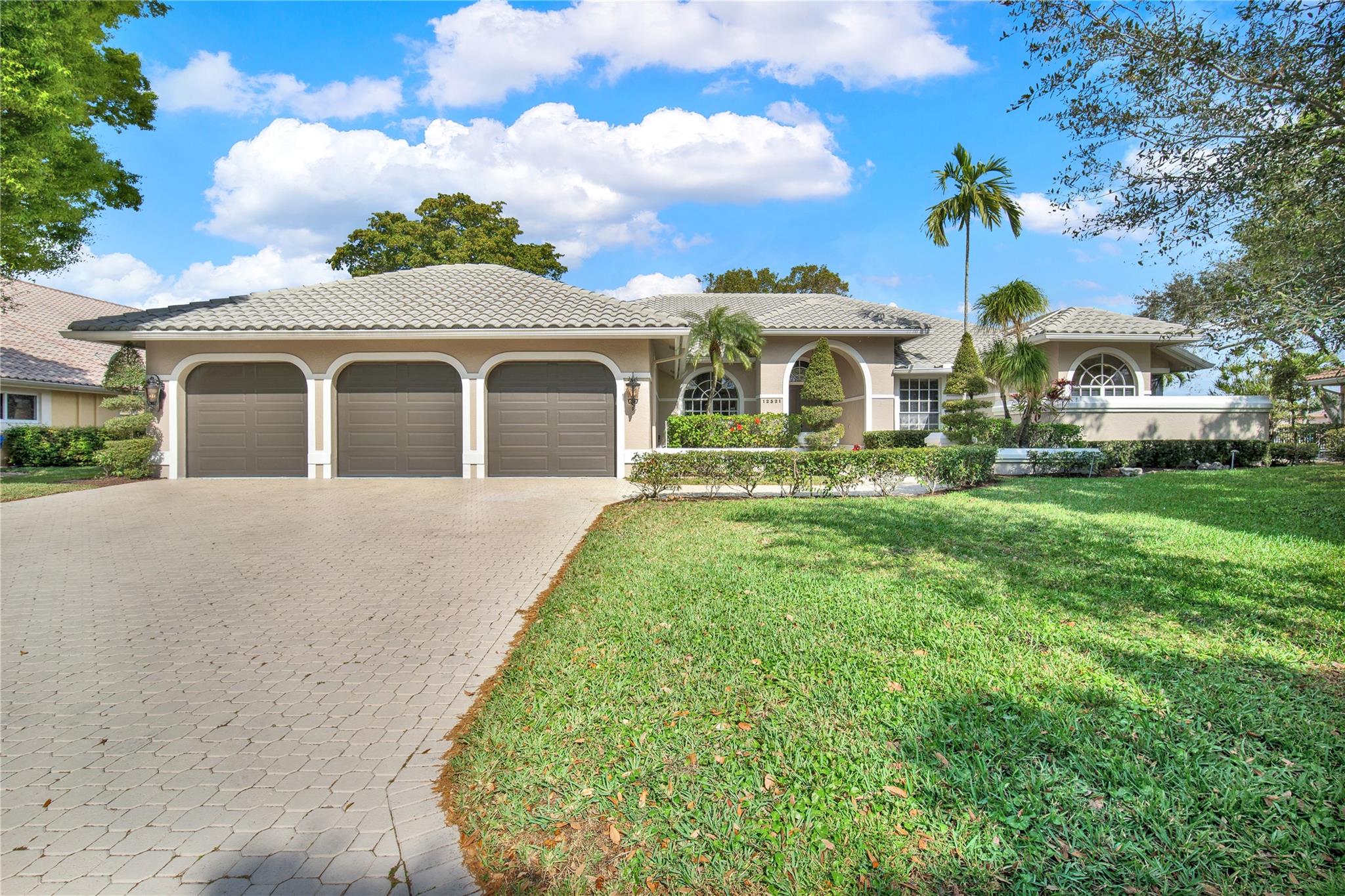 View Coral Springs, FL 33071 house