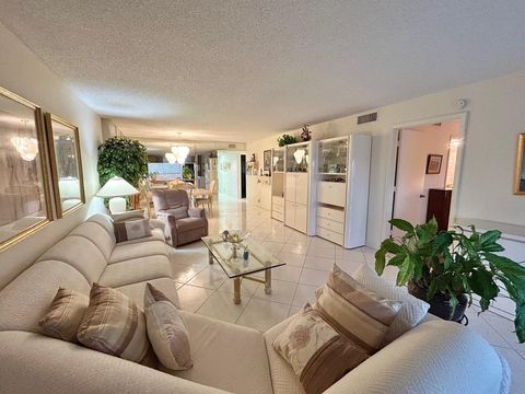 Tiny photo for 4725 Lucerne Lakes Boulevard E #314, Lake Worth, FL 33467 (MLS # R11144890)