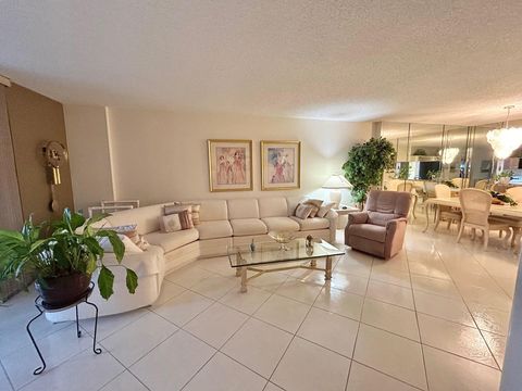 Tiny photo for 4725 Lucerne Lakes Boulevard E #314, Lake Worth, FL 33467 (MLS # R11144890)