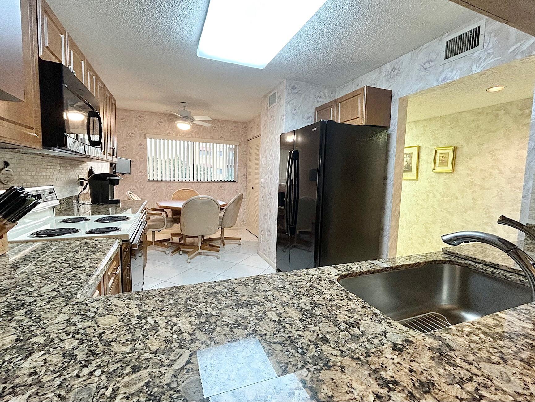 FAIRWAY CLUB CONDO - Residential