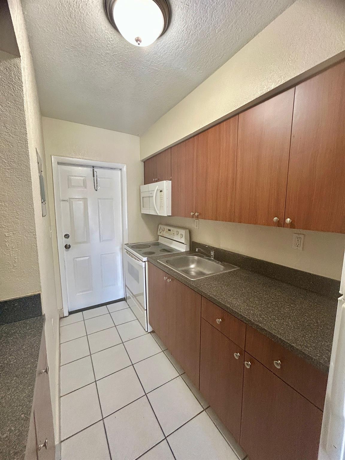 Miramar Sec 16 52-5 B - Residential Lease