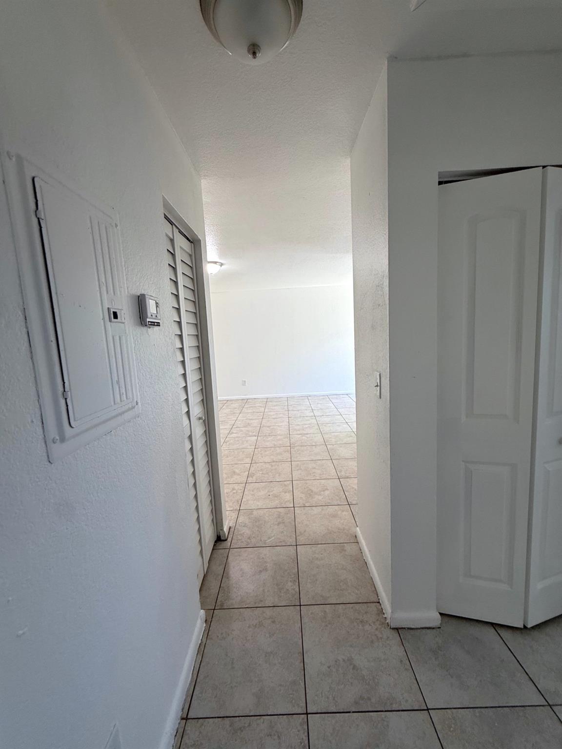 Oriole Estates Sec 8 65-9 - Residential Lease