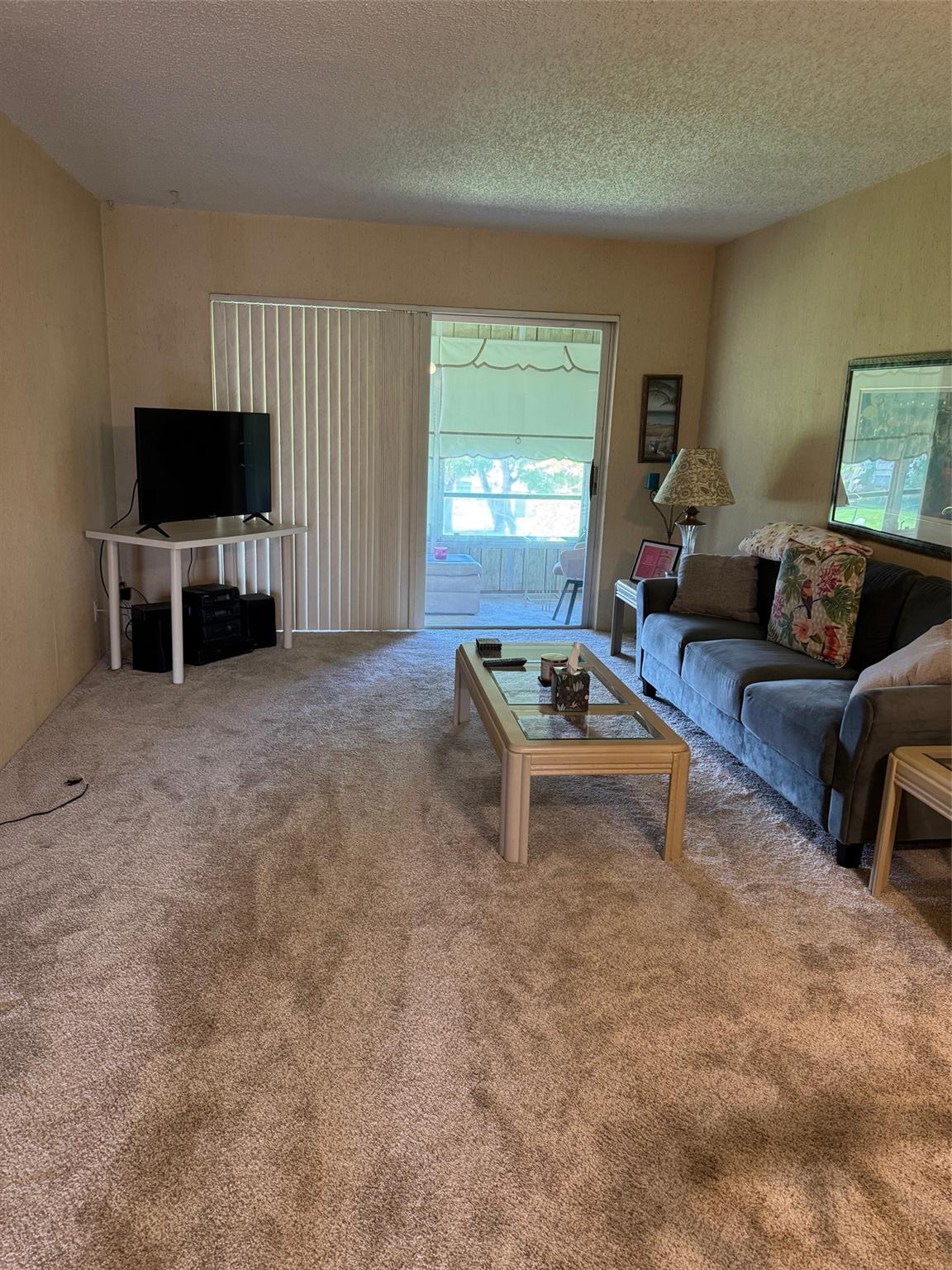 Omega Condo No #11 - Residential