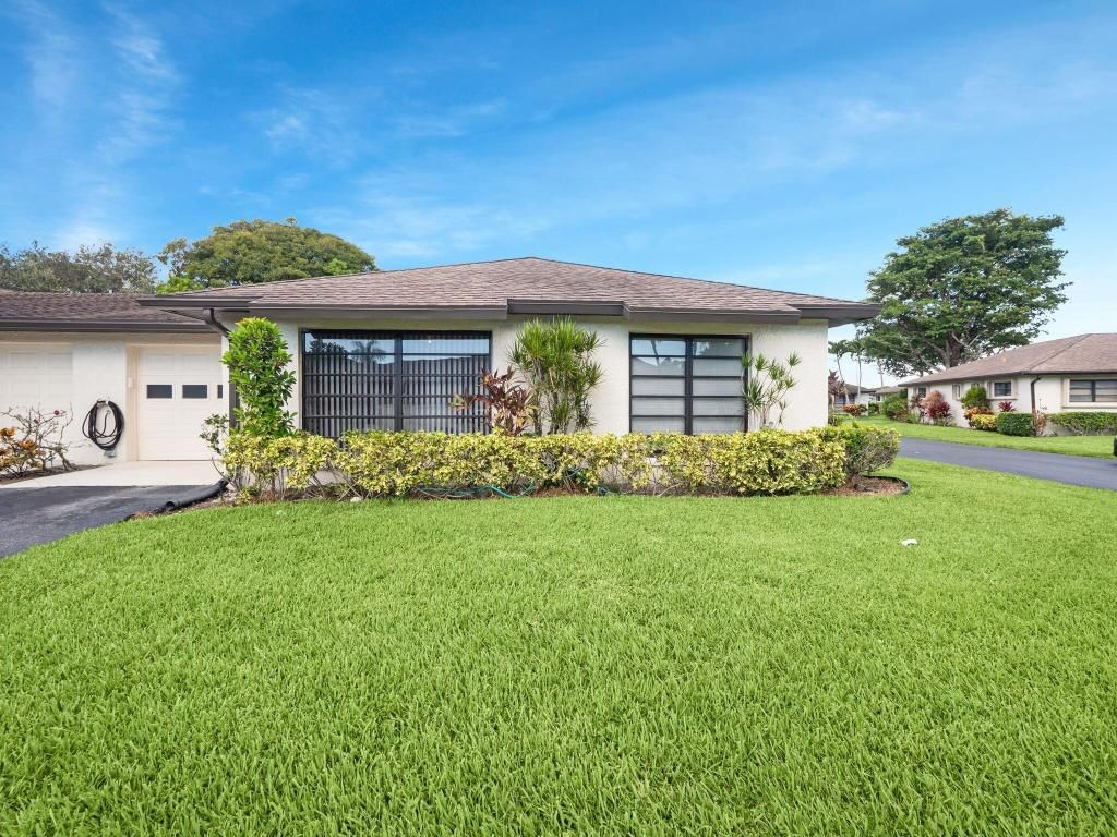 Photo of 4751 Storkwood Way #B, Boynton Beach, FL 33436 (MLS # R11124522)