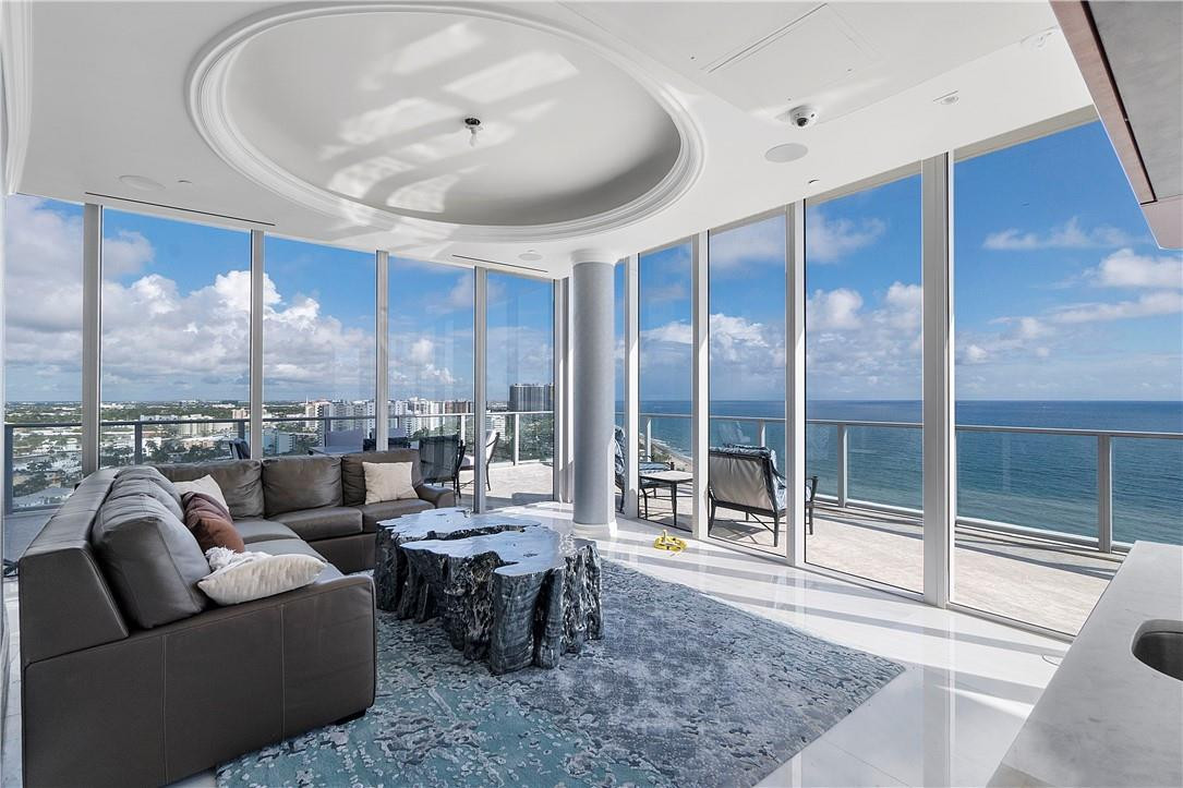 AUBERGE BEACH - Residential