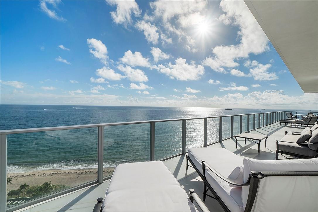 AUBERGE BEACH - Residential