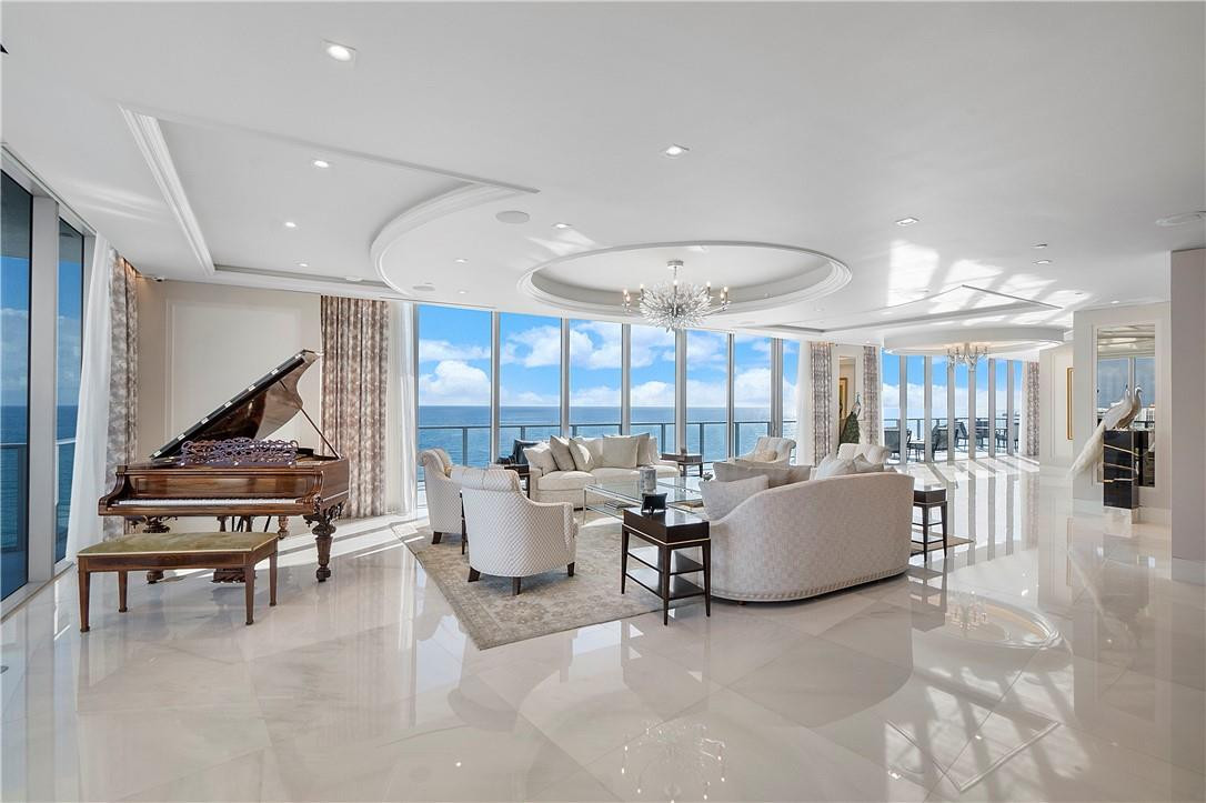 2200 N Ocean Boulevard N1701/N1801