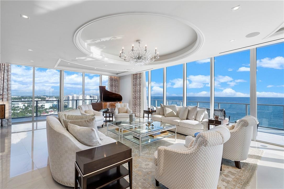 AUBERGE BEACH - Residential