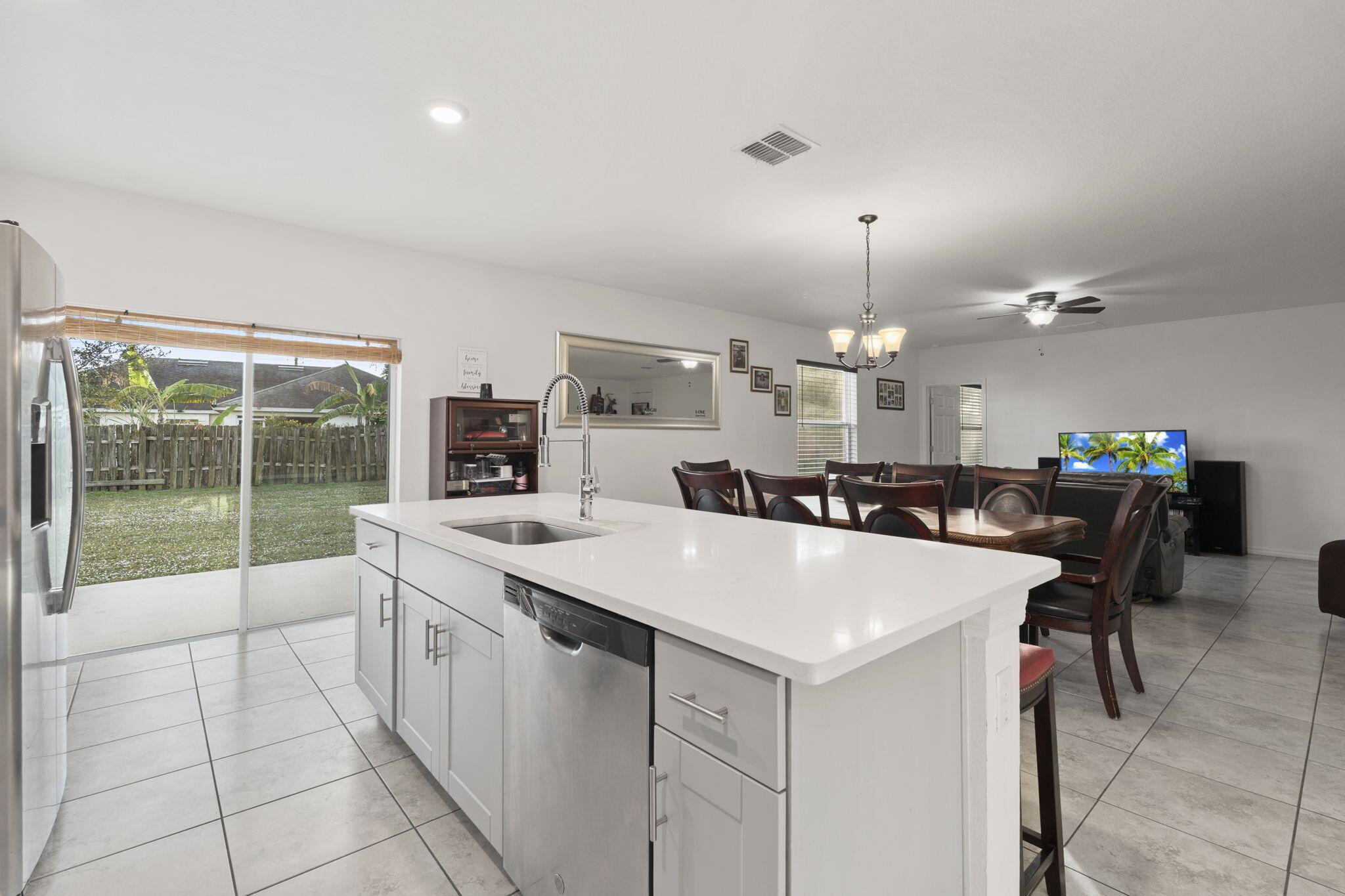 PORT ST LUCIE SECTION 8 - Residential