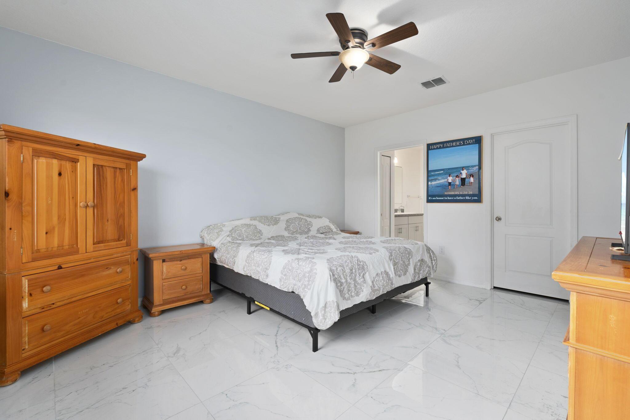 PORT ST LUCIE SECTION 8 - Residential