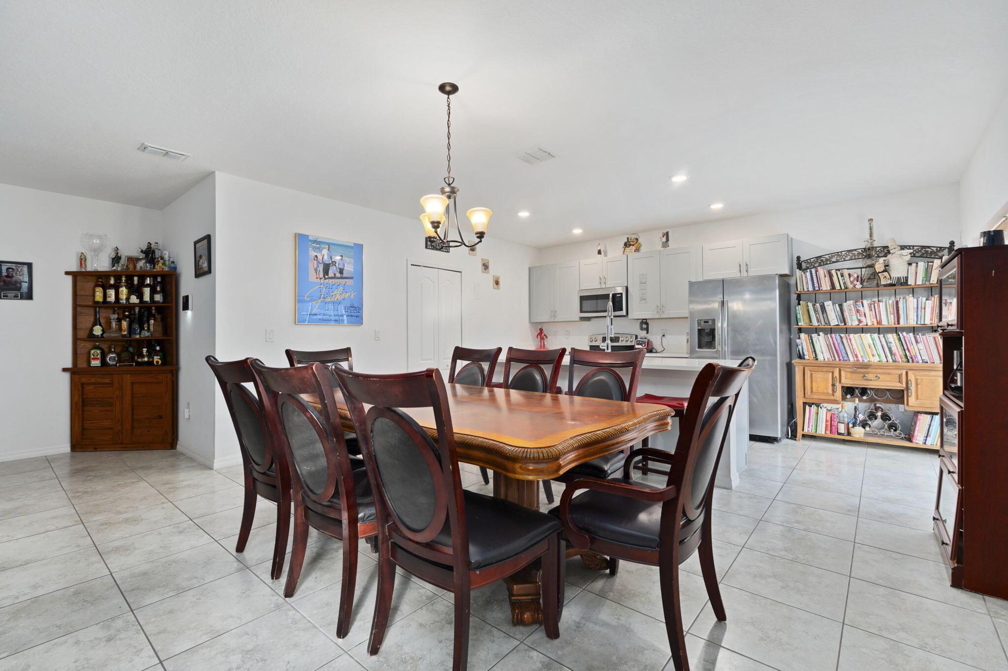 PORT ST LUCIE SECTION 8 - Residential