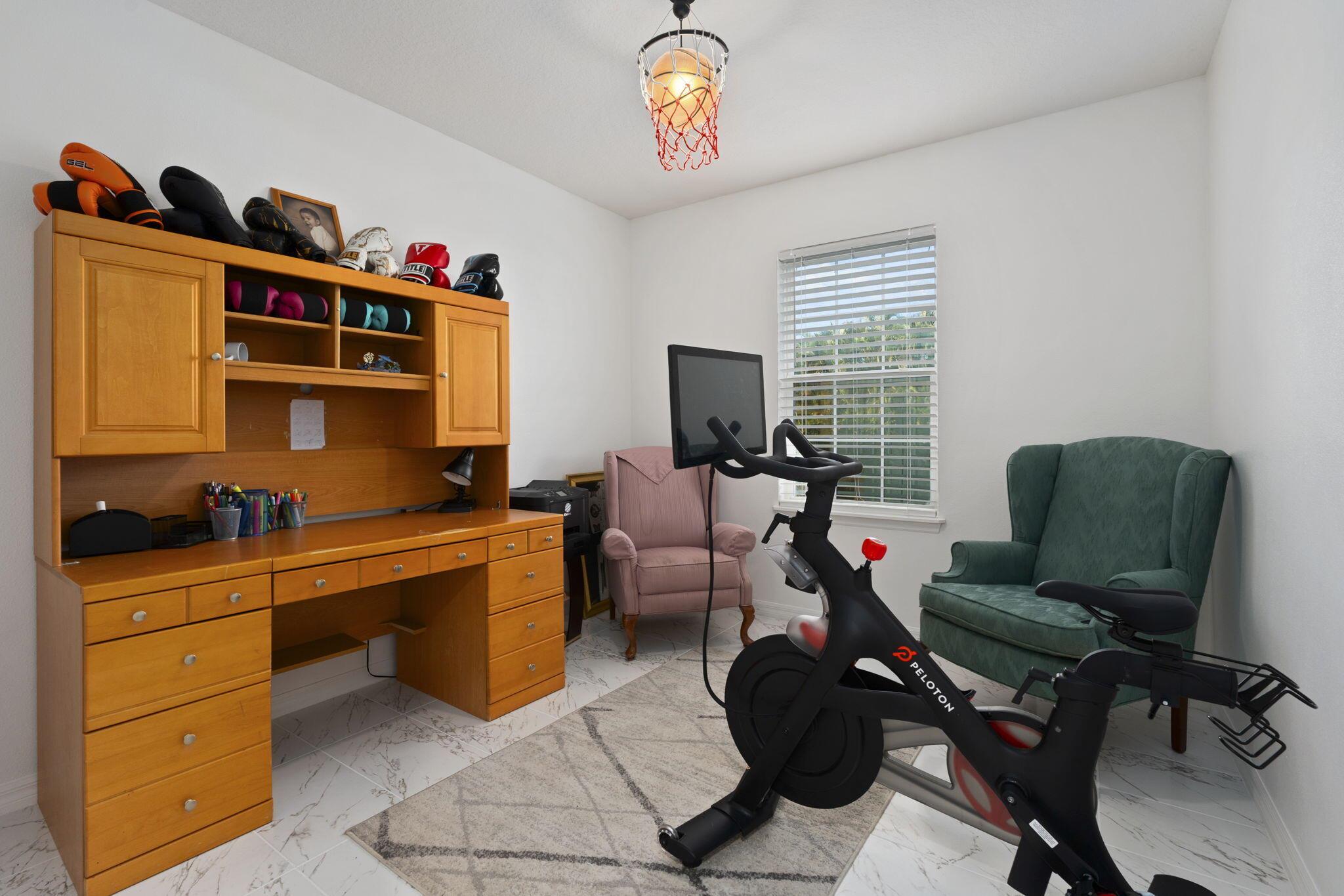 PORT ST LUCIE SECTION 8 - Residential