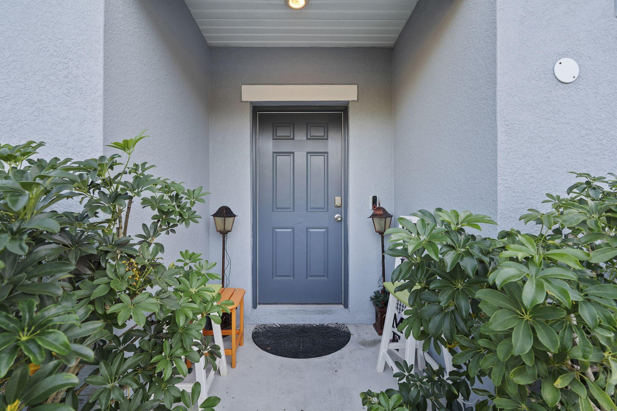 1414 SW Crest Avenue