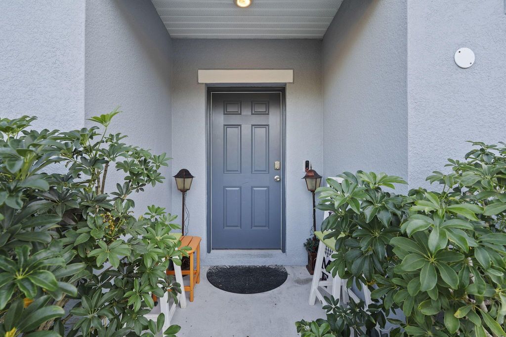 Photo of 1414 SW Crest Avenue, Port Saint Lucie, FL 34953 (MLS # R11147414)