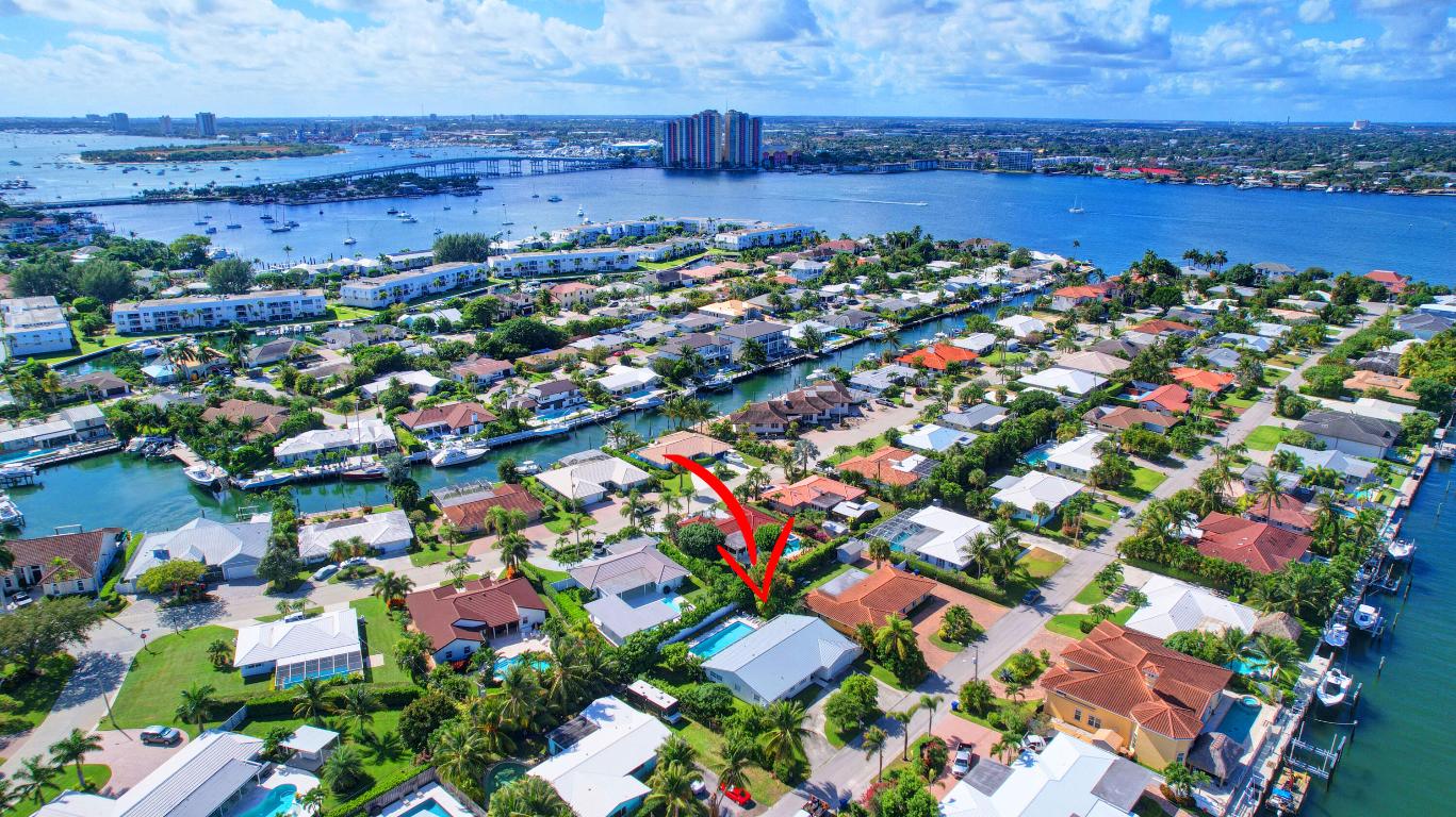 PALM BEACH ISLES 1 - Residential