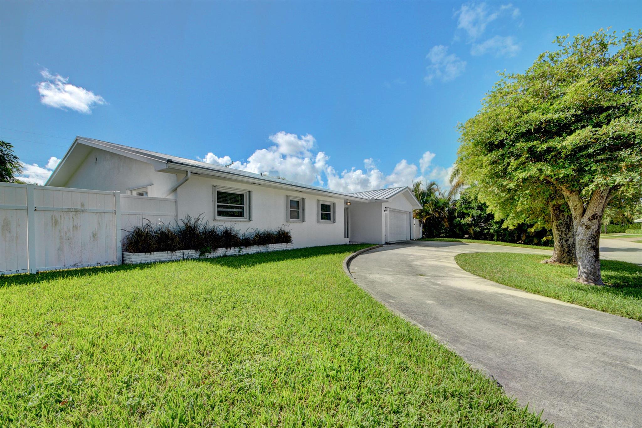 PALM BEACH ISLES 1 - Residential