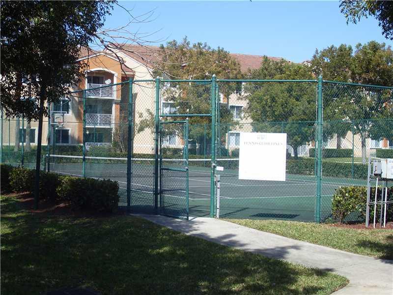 RIVIERA PALMS CONDO - Residential