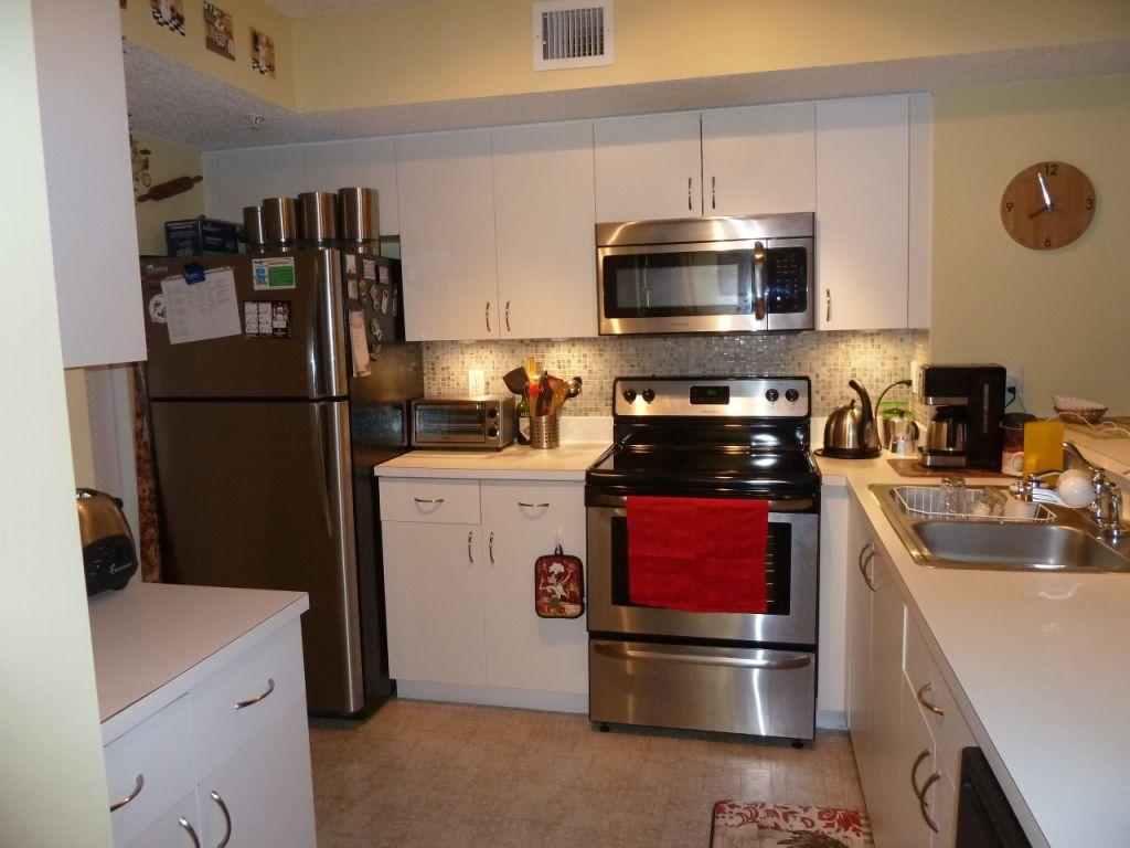 RIVIERA PALMS CONDO - Residential