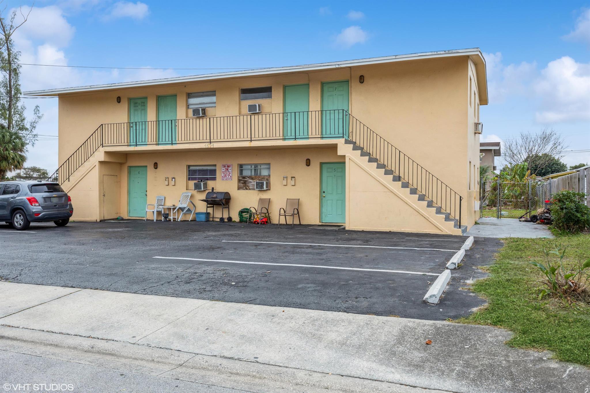 Charming and move-in ready totally remodeled 2-bed, 1-bath apartment in a friendly neighborhood. Available immediately. Requirements: Rent Spree report, first month's rent, last month's rent, and a security deposit.