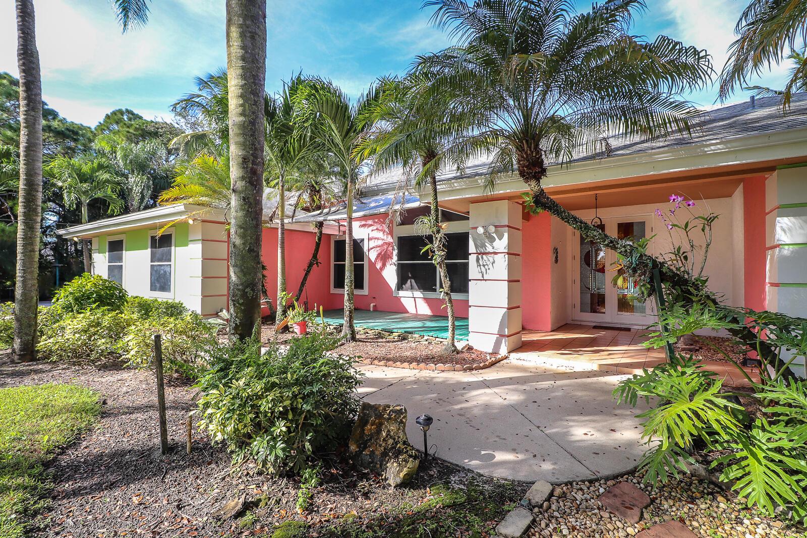 Palm Beach Country Estate - Residential