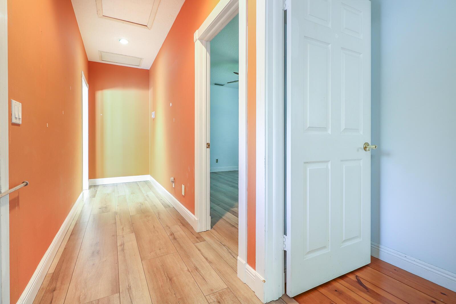 Palm Beach Country Estate - Residential