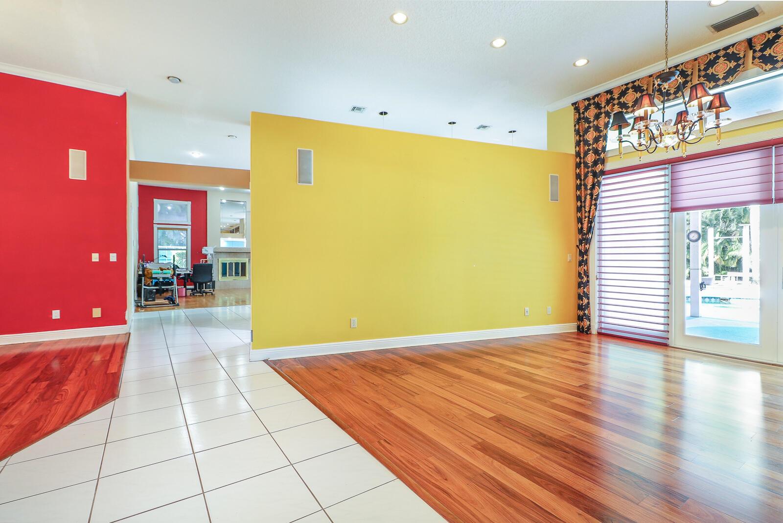 Palm Beach Country Estate - Residential