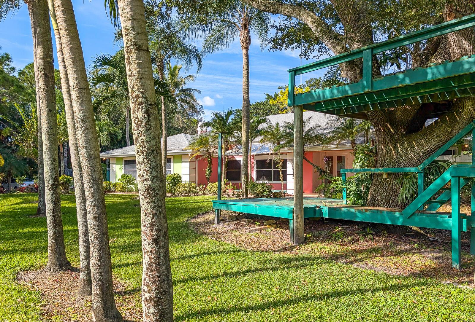 Palm Beach Country Estate - Residential