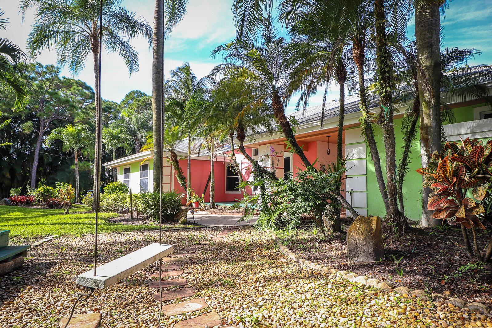 Palm Beach Country Estate - Residential