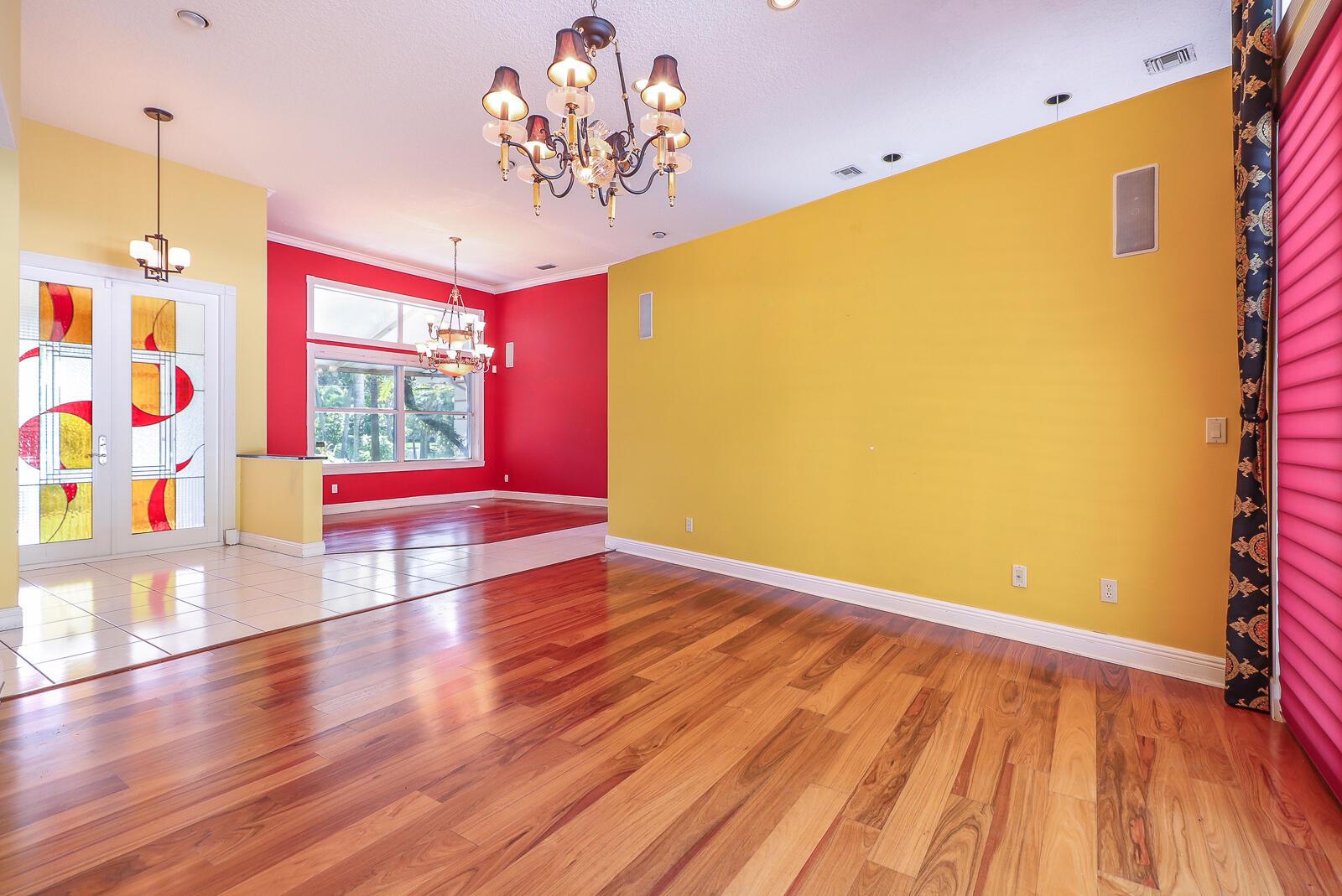 Palm Beach Country Estate - Residential