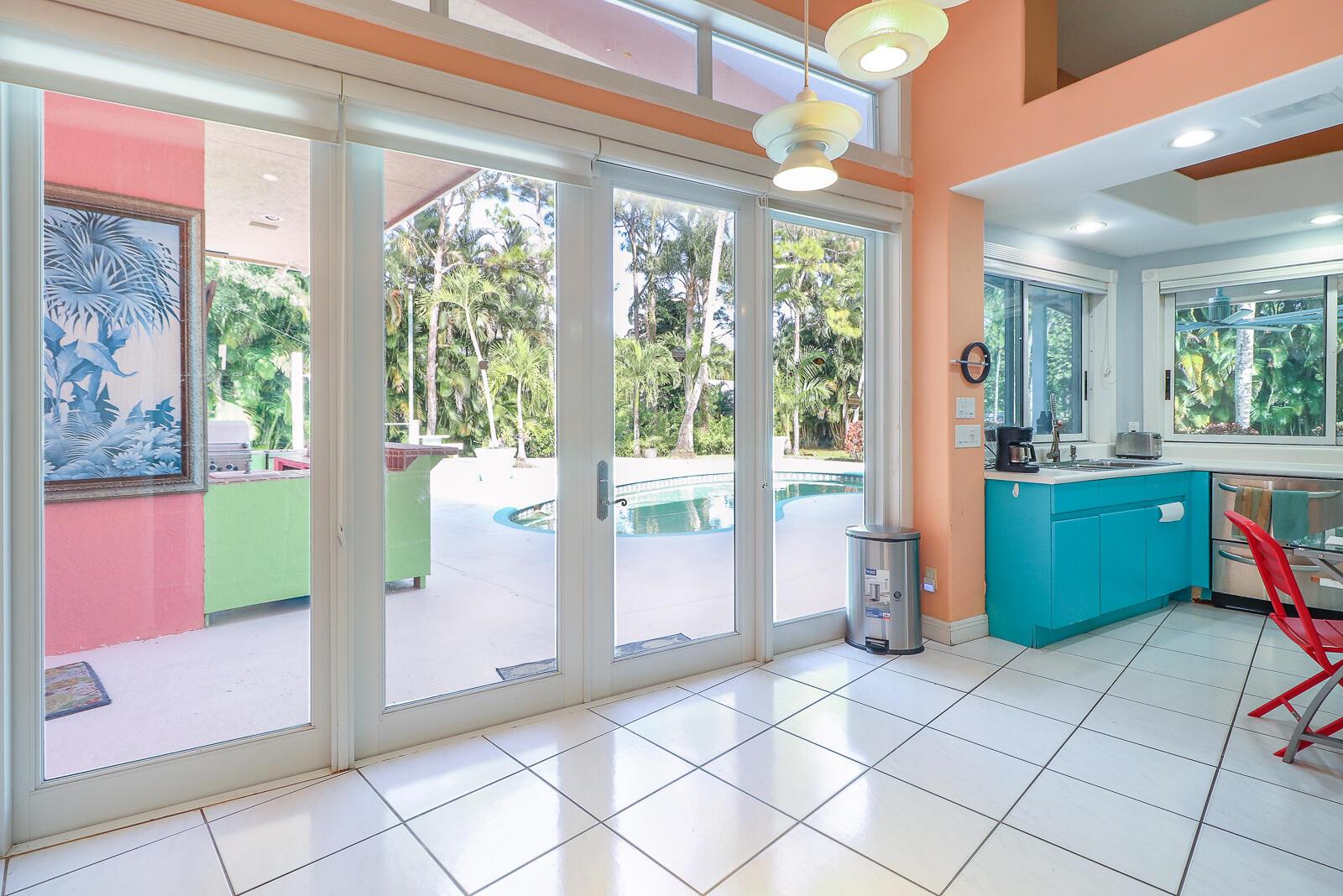 Palm Beach Country Estate - Residential