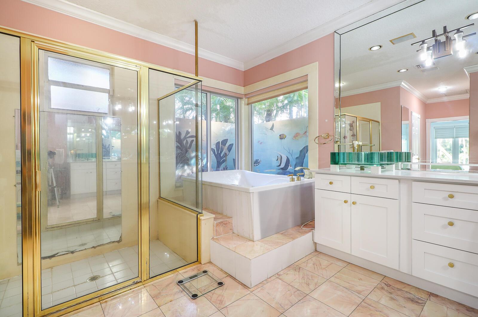 Palm Beach Country Estate - Residential