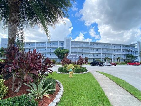 A home in Deerfield Beach