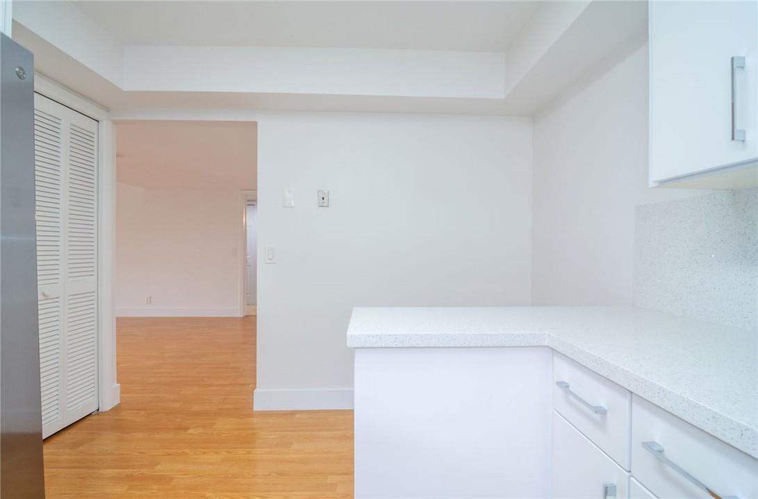 CC APTS AT BONAVENTURE - Residential Lease