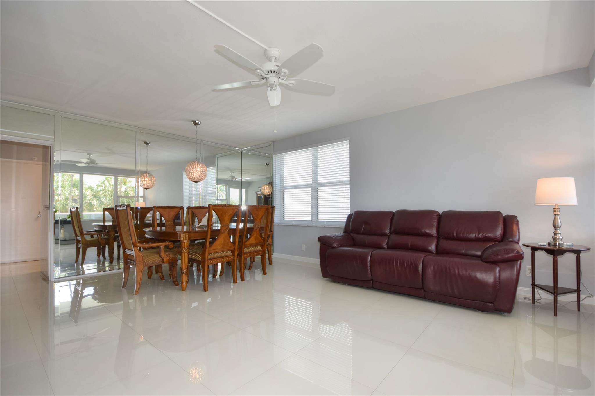 3333 NE 34th St 209