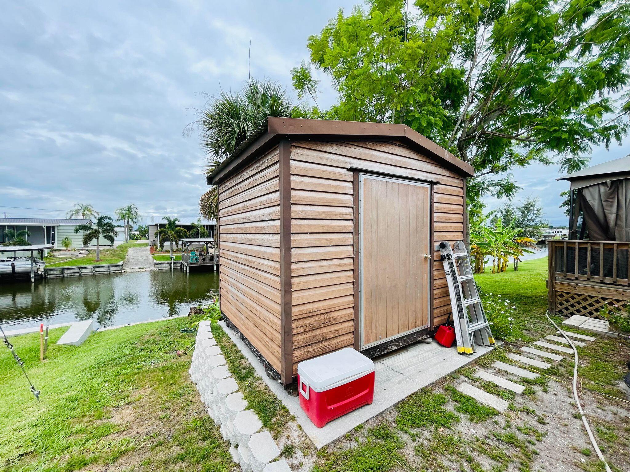 TAYLOR CREEK - Residential