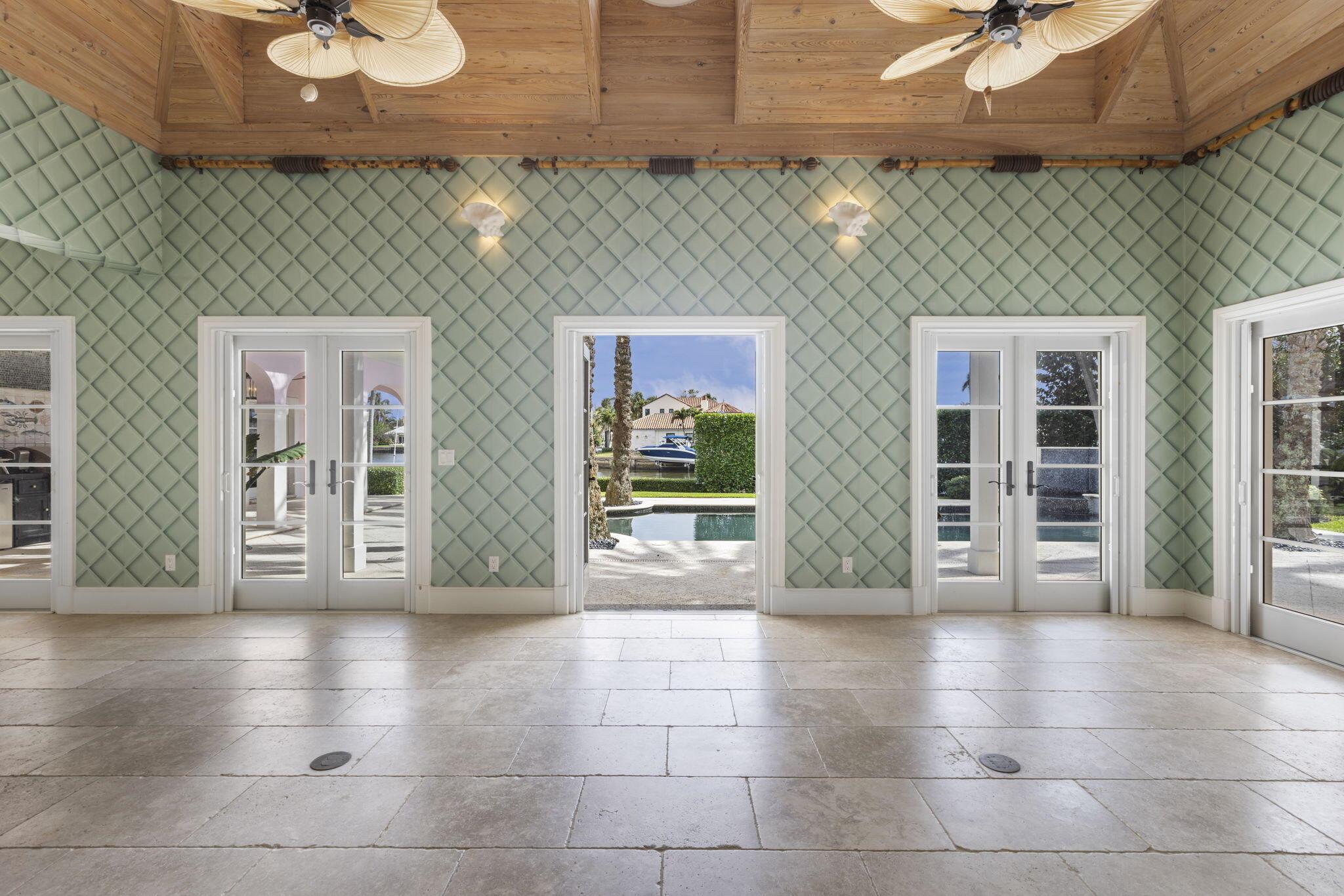 POINT MANALAPAN 2 - Residential