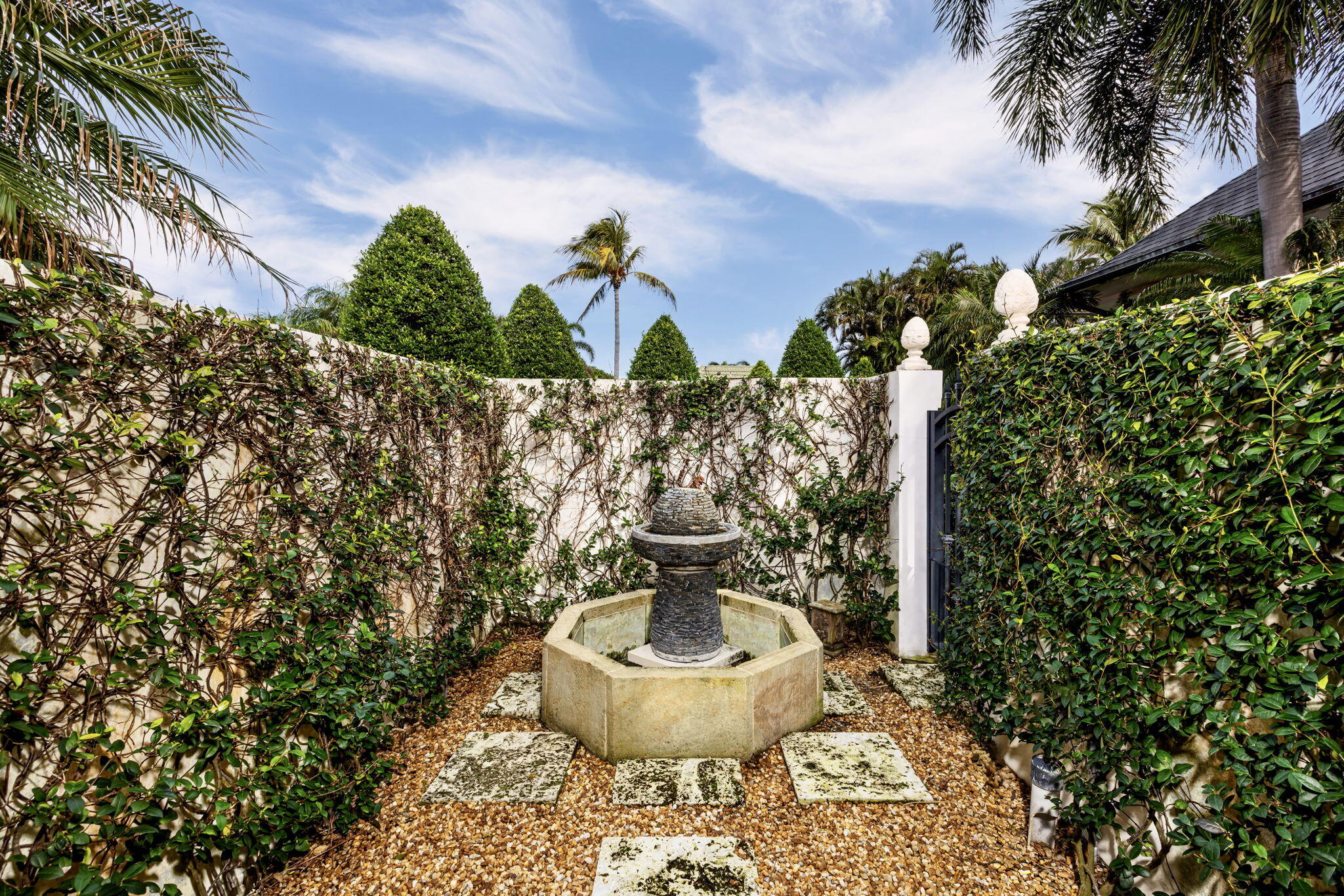 POINT MANALAPAN 2 - Residential