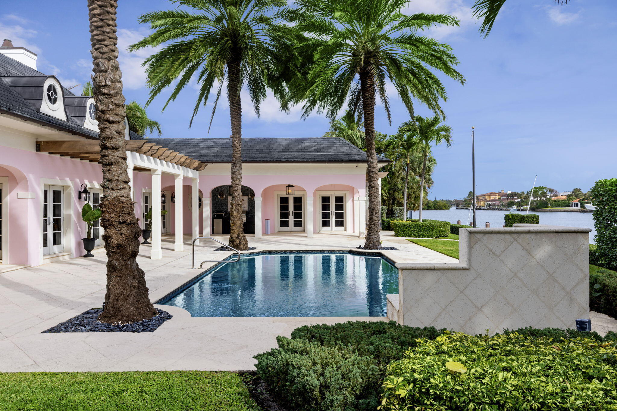 POINT MANALAPAN 2 - Residential