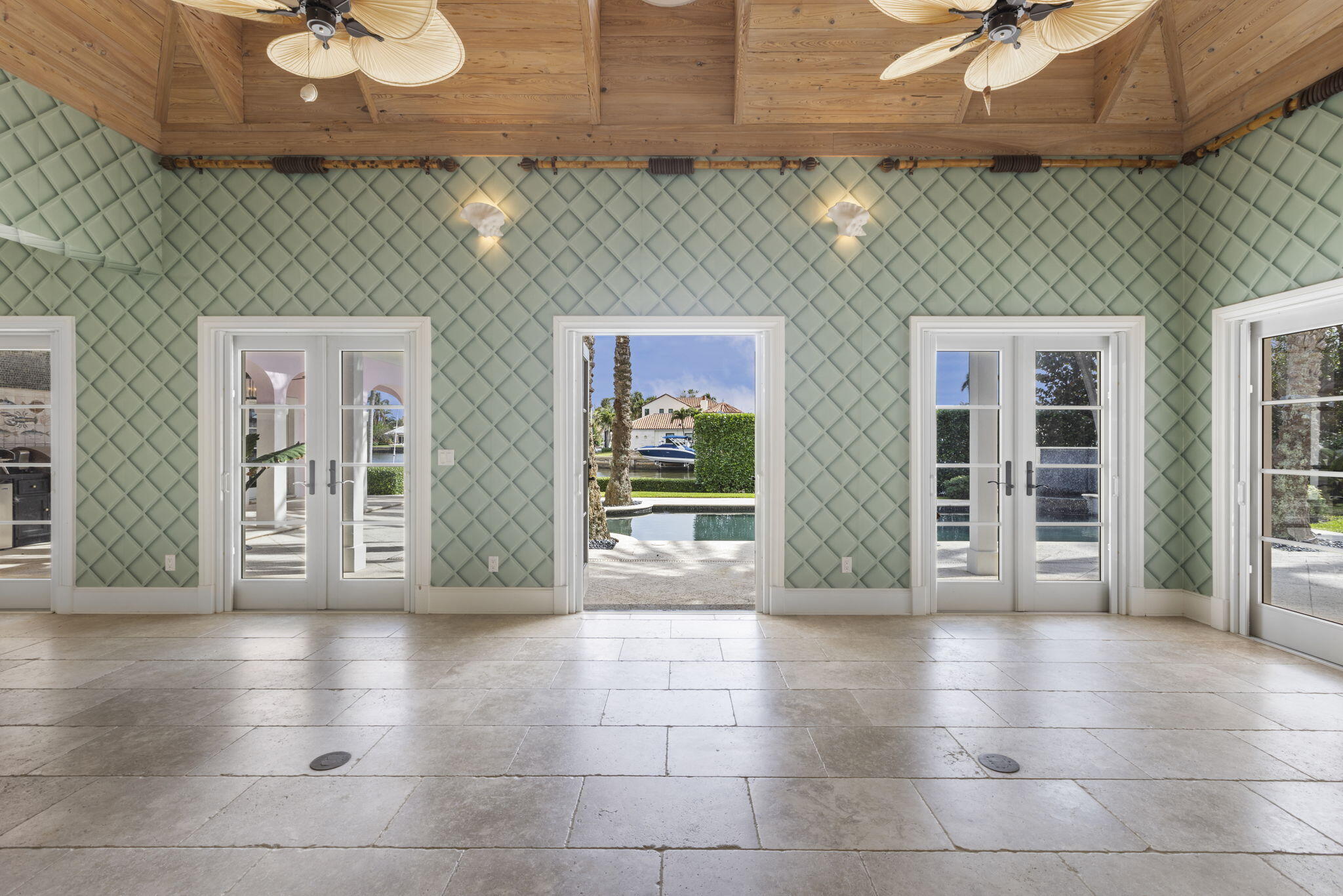 POINT MANALAPAN 2 - Residential