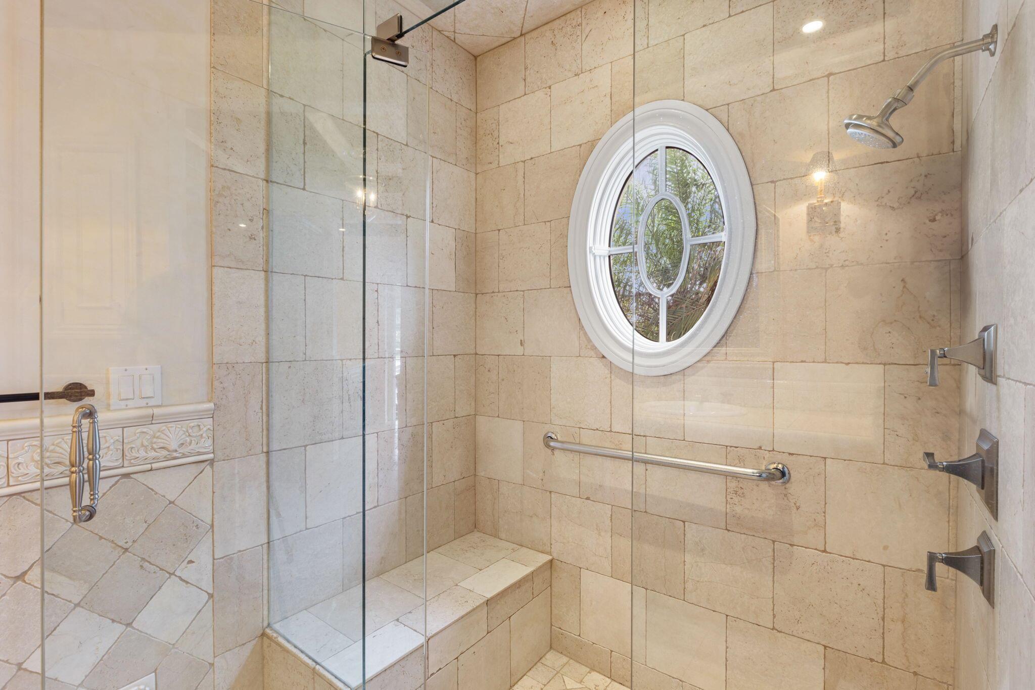 POINT MANALAPAN 2 - Residential