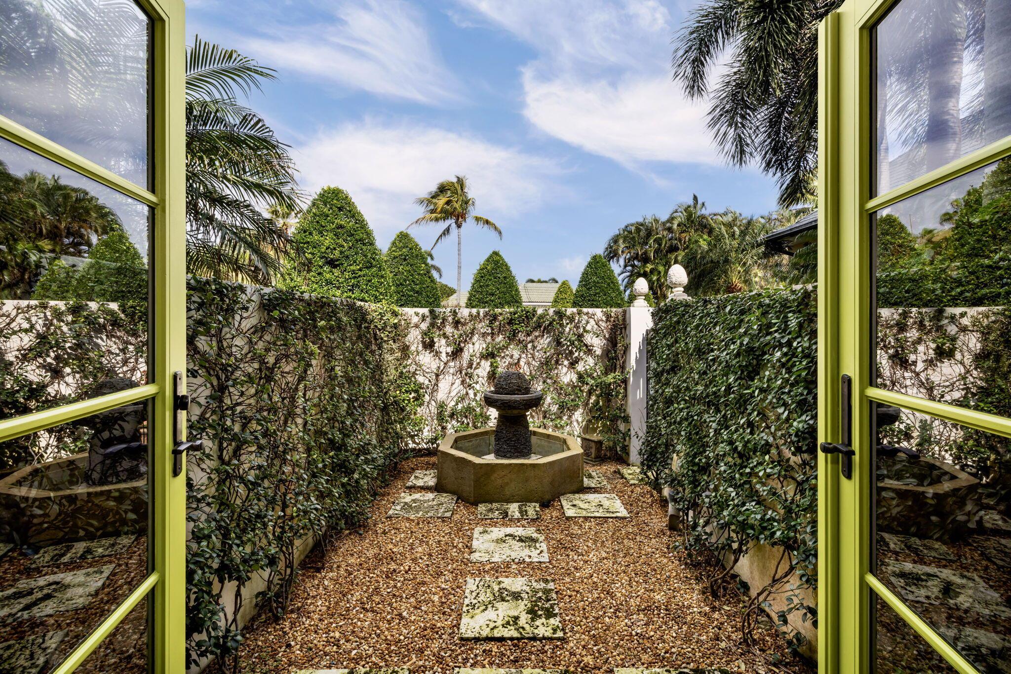 POINT MANALAPAN 2 - Residential