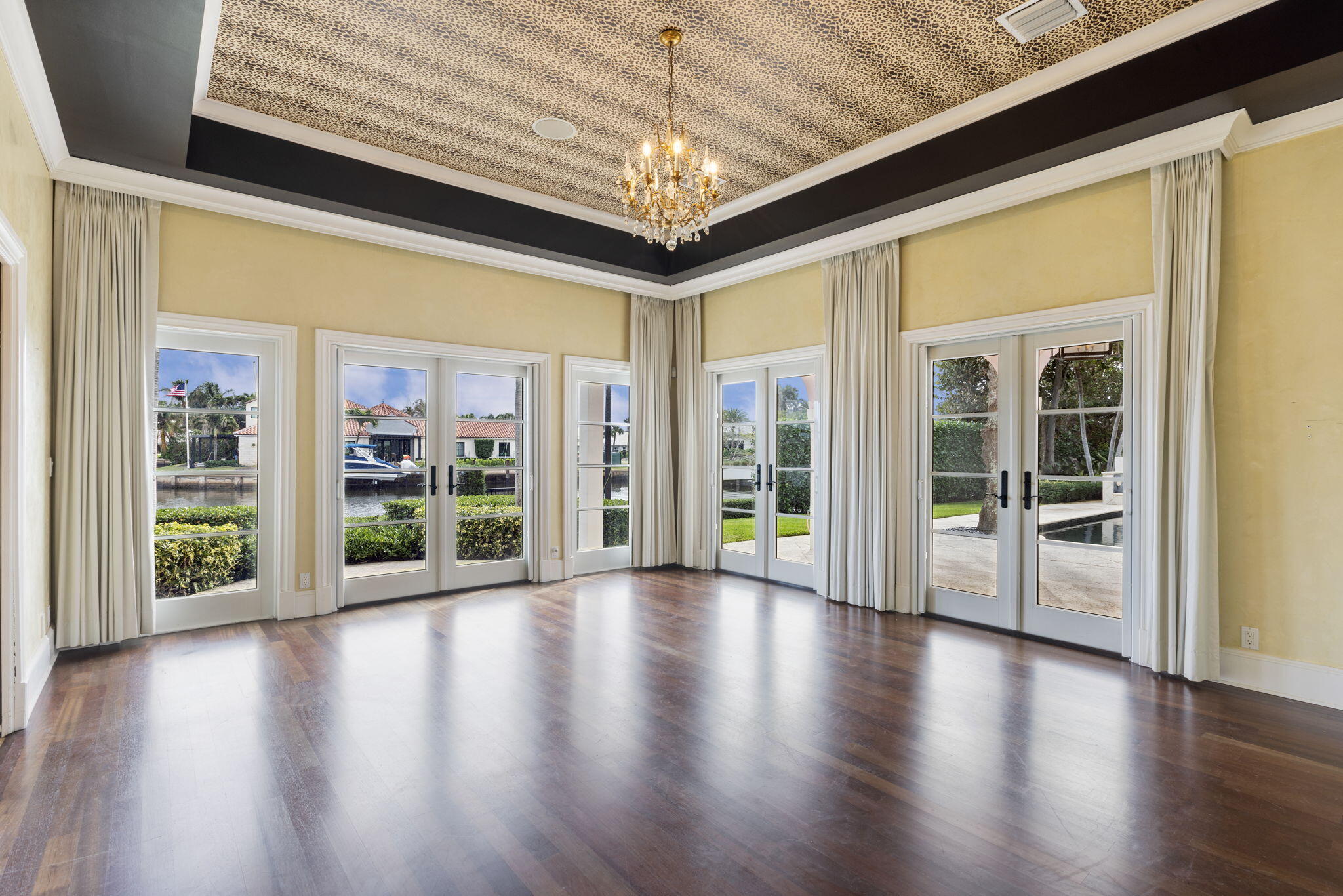 POINT MANALAPAN 2 - Residential